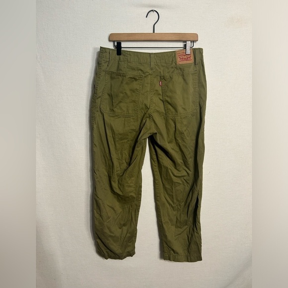 Levi's Women's Size 31 The 94' Baggy Utility Pants Green Loose Fit - Picture 5 of 6
